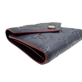 【LOUIS VUITTON/ルイ・ヴィトン】 ポルトフォイユ・ヴィクトリーヌ モノグラムアンプラント M64577 三つ折り財布 レザー マリーヌルージュ  レディース【中古】【真子質店】【BL】




【MaMix】