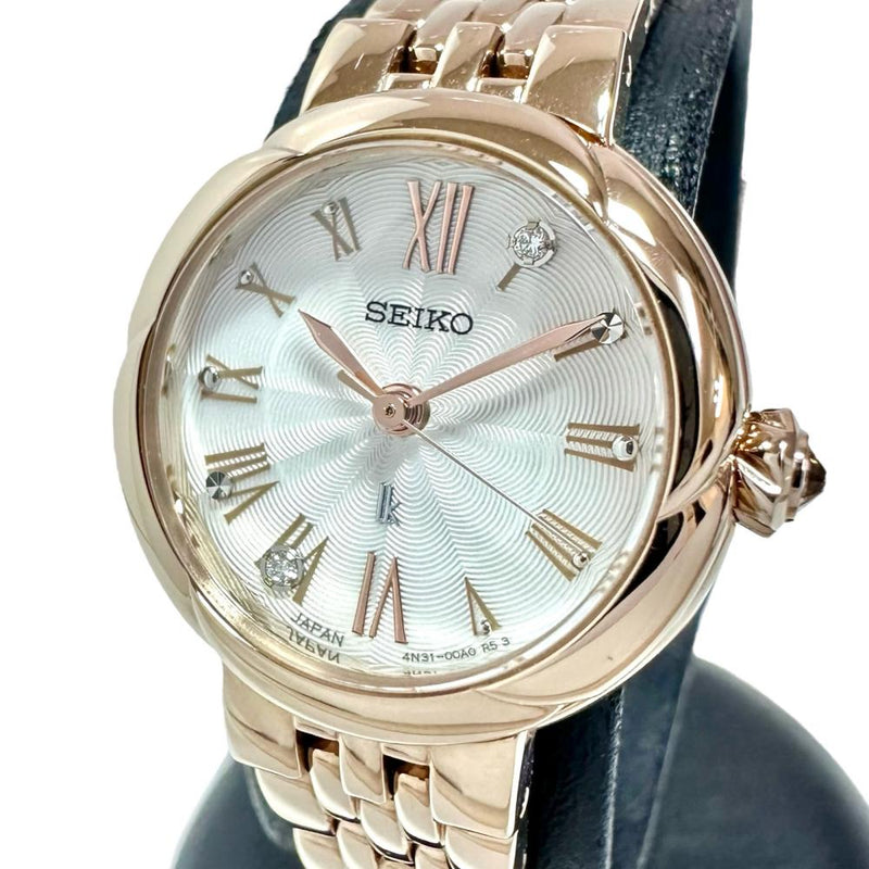 【SEIKO/セイコー】 ルキア 4N31-00A0/SSWA068  保証書/ギャラ/箱付き 腕時計/ピンクGP/ダイヤモンド クオーツ 白/ダイヤモンド2石文字盤 レディース
【中古】【真子質店】【NN】




【Ixx】