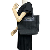 【FENDI/フェンディ】 ズッカ柄 トートバッグ 8BH174 トートバッグ キャンバス/レザー ブラック/シルバー金具 レディース【中古】【真子質店】【BL】




【IMox】