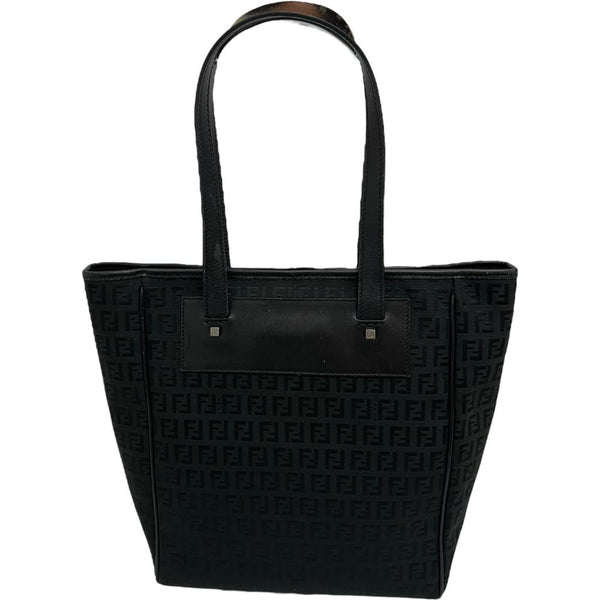 【FENDI/フェンディ】 ズッカ柄 トートバッグ 8BH174 トートバッグ キャンバス/レザー ブラック/シルバー金具 レディース【中古】【真子質店】【BL】




【IMox】
