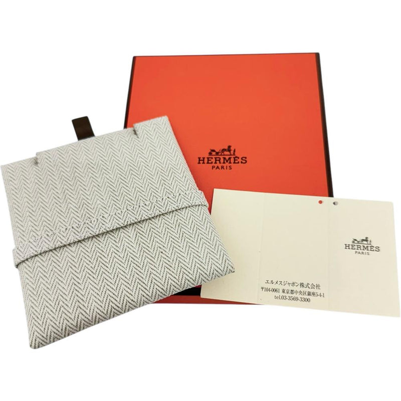 【HERMES/エルメス】 ネックレス クアドリッジ メダイユ メタル 18.2g 45cm ホワイト/シルバー レディース
【中古】【真子質店】【GD】




【YMiT】