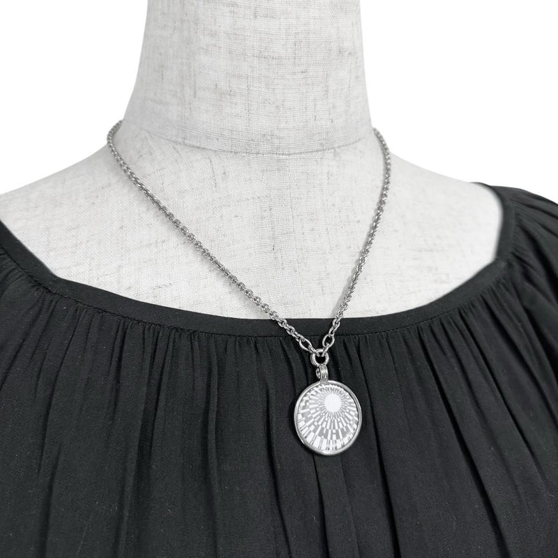 【HERMES/エルメス】 ネックレス クアドリッジ メダイユ メタル 18.2g 45cm ホワイト/シルバー レディース
【中古】【真子質店】【GD】




【YMiT】