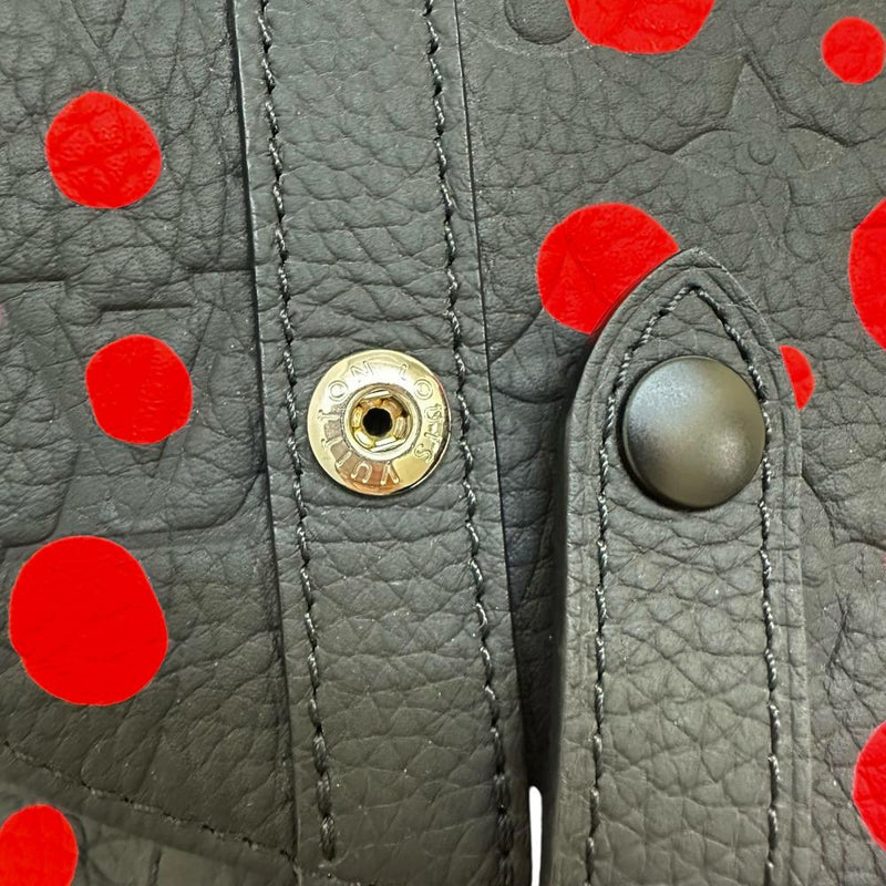 【LOUIS VUITTON/ルイ・ヴィトン】 LV×YK 草間彌生 クリストファーMM モノグラムアンプラント M21978  リュック・デイパック レザー ブラック/レッド レディース【中古】【真子質店】【BL】




【MoMoxx】