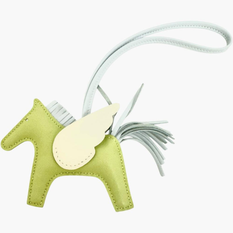 【HERMES/エルメス】 ロデオPM ペガサス バッグチャーム  レザー小物 その他小物 レザー 黄緑系/マルチカラー レディース【中古】【真子質店】【GD】




【Moxx】