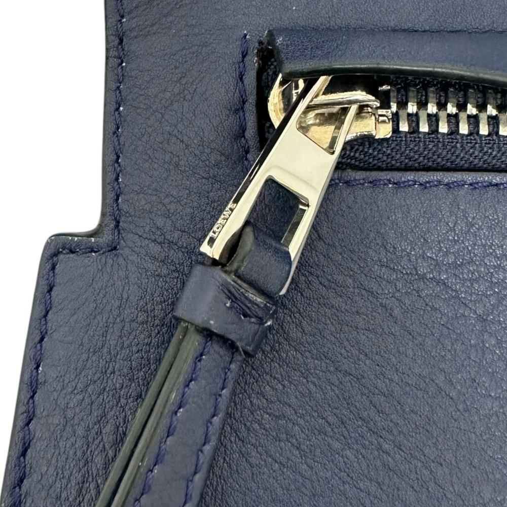 LOEWE/ロエベ】 Tメッセンジャー メッセンジャーバッグ レザー