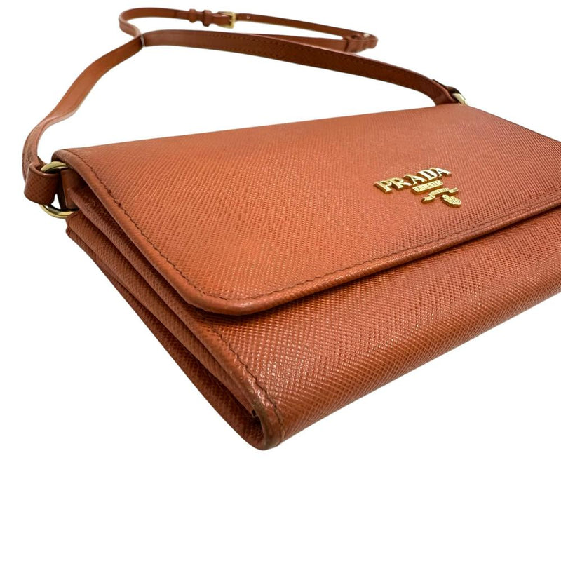 【PRADA/プラダ】 1M1437 ロングショルダーウォレット 長財布 サフィアーノレザー/GP オレンジ/ゴールド金具 レディース【中古】【真子質店】【GD】




【IMiK】