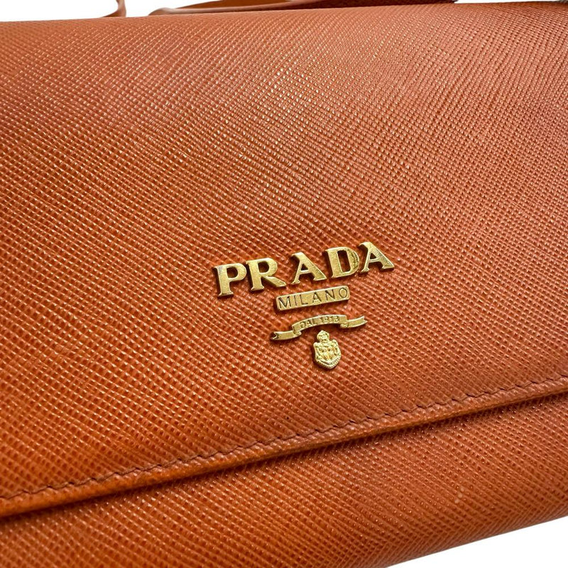 【PRADA/プラダ】 1M1437 ロングショルダーウォレット 長財布 サフィアーノレザー/GP オレンジ/ゴールド金具 レディース【中古】【真子質店】【GD】




【IMiK】