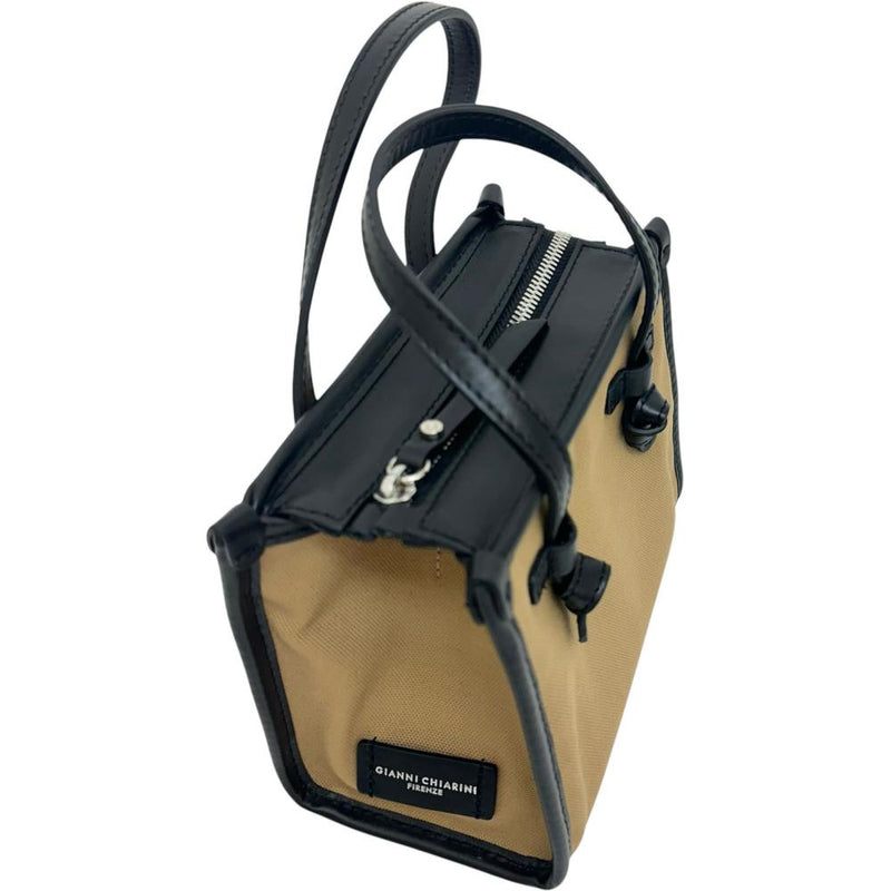 【GIANNI CHIARINI/ジャンニキャリーニ】 ミニトート  2WAY ハンドバッグ キャンバス/レザー ベージュ/ブラック/シルバー金具 レディース【中古】【真子質店】【BL】




【MiMi】
