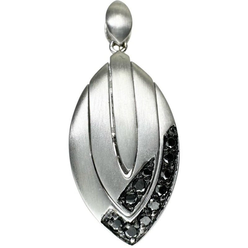 可動式 リバーシブル ブラックダイヤモンド 0.70ct その他ダイヤモンド 0.43ct ペンダントトップ K18WGホワイトゴールド 18金 8.4g レディース
【中古】【真子質店】【NN】




【SMox】
