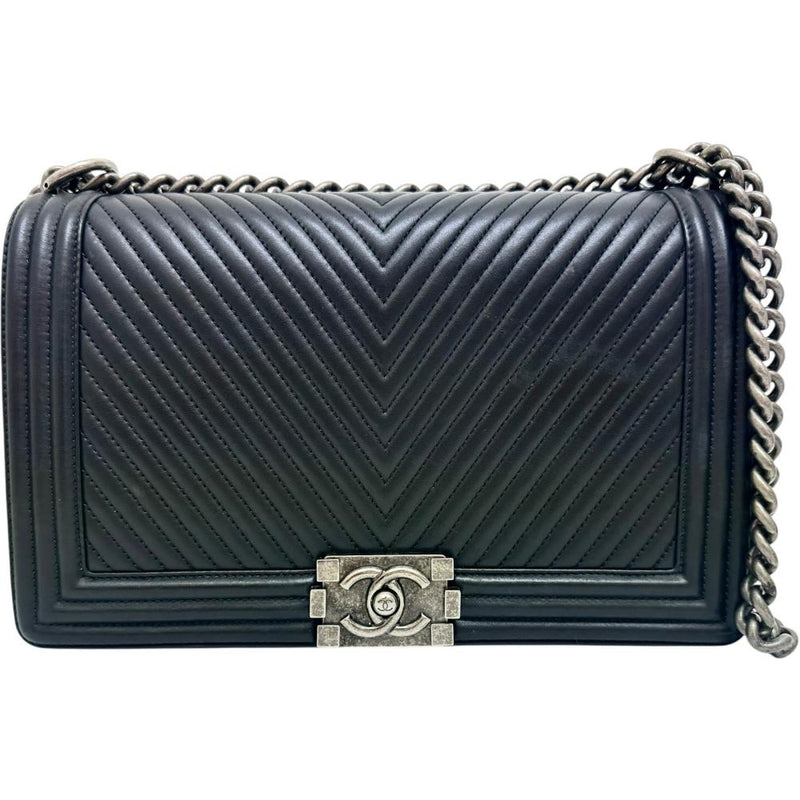 【CHANEL/シャネル】 ボーイシャネル28 Vステッチ チェーンショルダー ショルダーバッグ 20番（2014年頃）/▲シリアルシール剥がれ ラムスキン ブラックレザー/クスミシルバー金具 レディース【中古】【真子質店】【BL】




【TKMox】