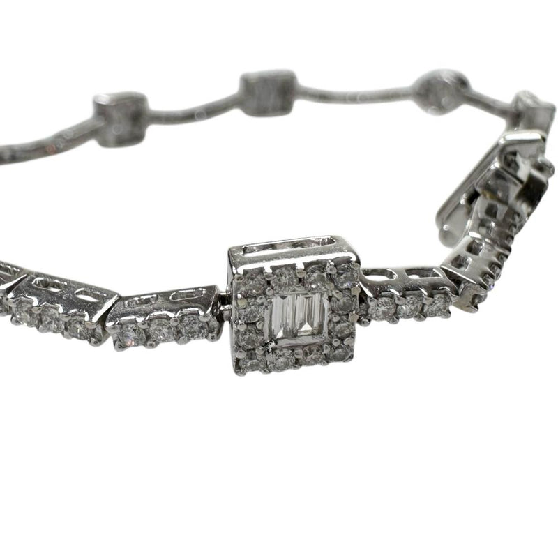 ダイヤモンド 計1.83ct ブレスレット K18WGホワイトゴールド 18金 10.6g 17.5cm レディース
【中古】【真子質店】【NN】




【ISDK】