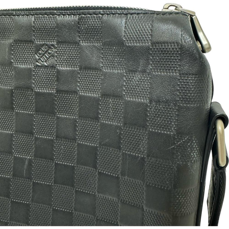 【LOUIS VUITTON/ルイ・ヴィトン】 ディスカバリーメッセンジャー ダミエアンフィニ M42418  ショルダーバッグ レザー ブラック革 レディース【中古】【真子質店】【BL】




【STx】