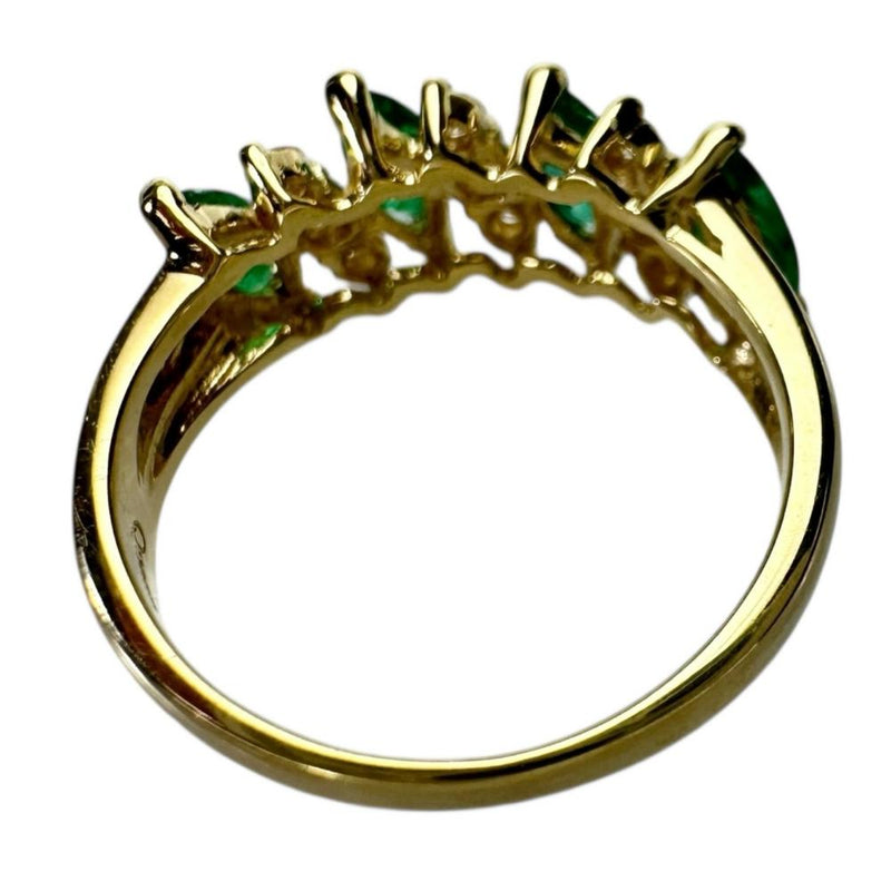7.5号【Queen/クイーン】 エメラルド ダイヤモンド リング・指輪 K18ゴールド 18金 3.2g レディース
【中古】【真子質店】【NN】




【DDx】