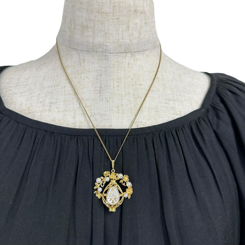 【MIKIMOTO/ミキモト】 壺デザイン 象嵌 真珠/パール シェル ペンダントトップ K18ゴールド 18金 9.9g レディース
【中古】【真子質店】【GD】




【IMaMoMa】