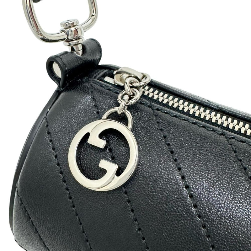 【GUCCI/グッチ】 ブロンディ 760170 筒型 ショルダーバッグ レザー ブラック/シルバー金具 レディース【中古】【真子質店】【BL】




【MiYx】