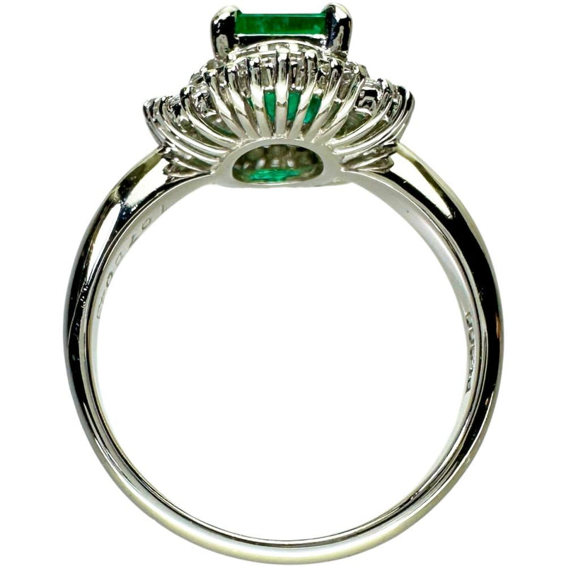 12号 エメラルド 1.07ct ダイヤモンド 0.43ct リング・指輪 Pt900プラチナ 7.4g レディース
【中古】【真子質店】【NN】




【IIDD】