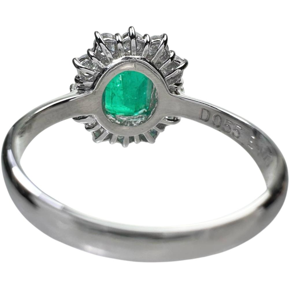 プラチナpt900リング　エメラルド4.12 ct ダイヤ0.71 14.5号 14号 エメラルド 1.17ct ダイヤモンド 0.55ct リング・指輪 Pt900