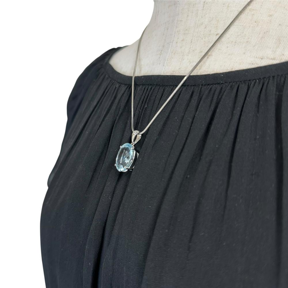アクアマリン 10.47ct ダイヤモンド 0.06ct ペンダントトップ Pt900 