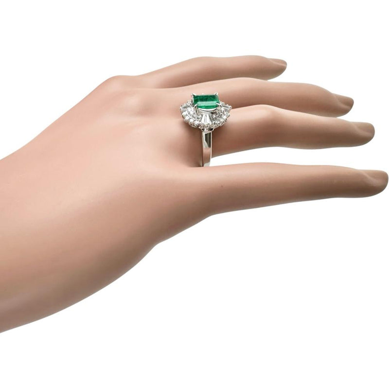 14号 エメラルド 1.17ct ダイヤモンド 0.63ct リング・指輪 Pt900プラチナ 9.3g レディース
【中古】【真子質店】【NN】




【IMaTx】