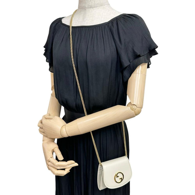 【GUCCI/グッチ】 ブロンディ チェーンウォレット 725219 ショルダーバッグ レザー オフホワイト/ゴールド金具 レディース【中古】【真子質店】【BL】




【YMax】