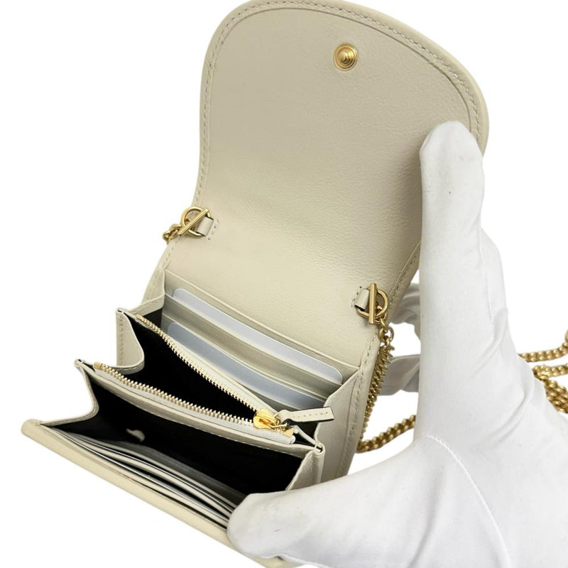 【GUCCI/グッチ】 ブロンディ チェーンウォレット 725219 ショルダーバッグ レザー オフホワイト/ゴールド金具 レディース【中古】【真子質店】【BL】




【YMax】