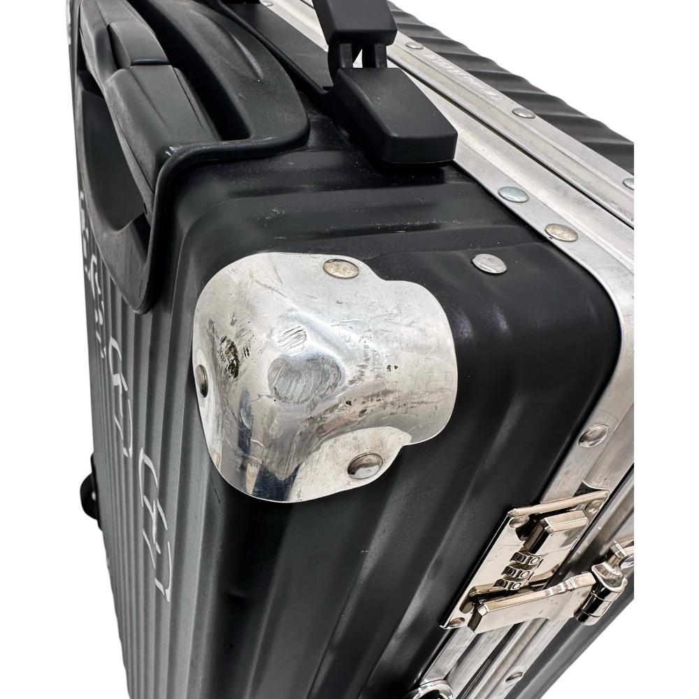 RIMOWA/リモワ】 RIMOWA×Michael Wong 966.65 アルミニウム 35L 香港