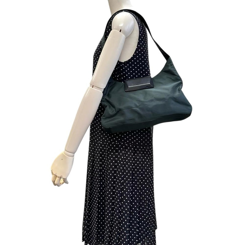 【PRADA/プラダ】 B8422  ワンショルダー ハンドバッグ ナイロン グリーン レディース【中古】【真子質店】【GD】




【TDT】