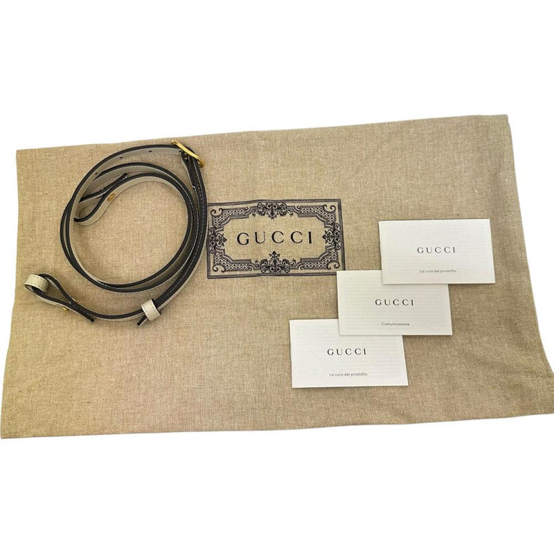 【GUCCI/グッチ】 ダイアナ ミディアム 746124  ショルダーバッグ ハンドバッグ レザー/バンブー アイボリーレザー レディース【中古】【真子質店】【BL】




【Ixxx】