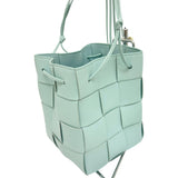 【BOTTEGAVENETA/ボッテガヴェネタ】 スモール カセット バケットバッグ ワンショルダー イントレチャート ショルダーバッグ レザー ライトブルー レディース【中古】【真子質店】【BL】




【Dxx】