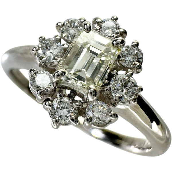 12号 ダイヤモンド(メイン/M-VS1) 0.314ct ダイヤモンド(脇石） 0.23ct リング・指輪 Pt900プラチナ 4.3g ADV2755 レディース
【中古】【真子質店】【NN】




【DDK】