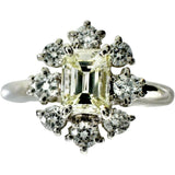 12号 ダイヤモンド(メイン/M-VS1) 0.314ct ダイヤモンド(脇石） 0.23ct リング・指輪 Pt900プラチナ 4.3g ADV2755 レディース
【中古】【真子質店】【NN】




【DDK】
