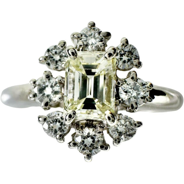 12号 ダイヤモンド(メイン/M-VS1) 0.314ct ダイヤモンド(脇石） 0.23ct リング・指輪 Pt900プラチナ 4.3g ADV2755 レディース
【中古】【真子質店】【NN】




【DDK】