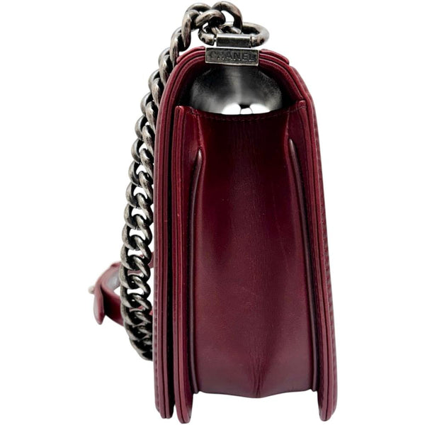 【CHANEL/シャネル】 ボーイシャネル28 ザルツブルク チェーンショルダー レッド /Gカード/Sシール ABランク ショルダーバッグ 21番台（2015年頃） レザー ワインレッド レディース【中古】【真子質店】【BL】




【Maxxx】