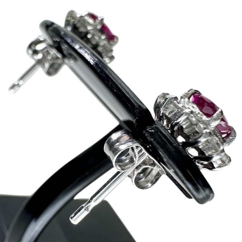 ルビー 0.27/0.33ct ダイヤモンド 計0.15×2ct ピアス Pt850プラチナ 1.7g レディース
【中古】【真子質店】【NN】




【MaDI】