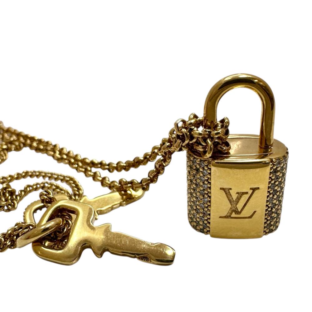 LOUIS VUITTON/ルイ・ヴィトン】 LV パドロック ネックレス GP/ライン