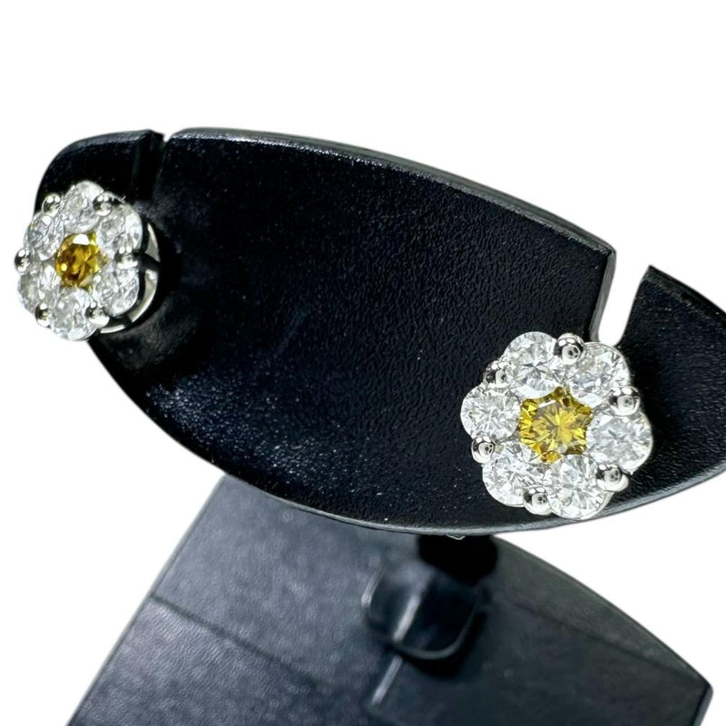 ビビッドイエローダイヤモンド 0.06/0.06ct 取巻きダイヤモンド 0.18/0.18ct ピアス Pt900プラチナ 1.3g レディース
【中古】【真子質店】【NN】




【MoMox】