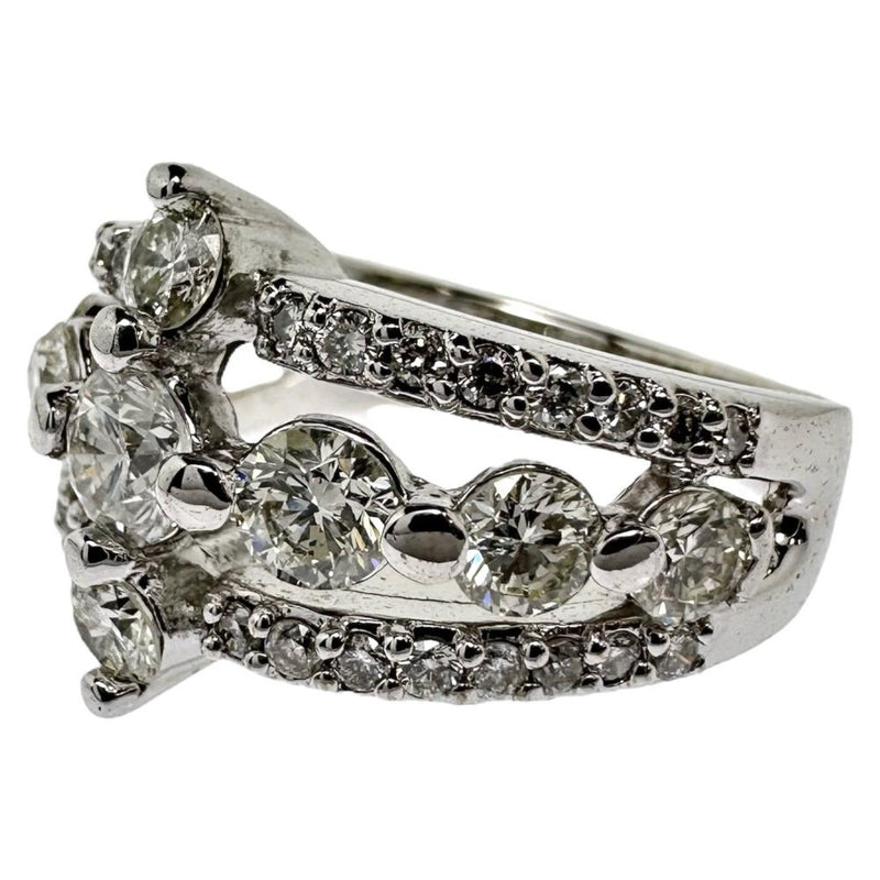 12号 ダイヤモンド 計1.70ct リング・指輪 K18WGホワイトゴールド 18金 7.9g レディース
【中古】【真子質店】【NN】




【IDMax】