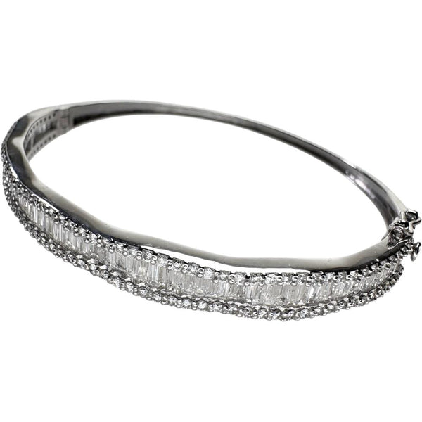 バングル ダイヤモンド 2.82/1.34ct ブレスレット K18WGホワイトゴールド 18金 19.8g 17.5cm レディース
【中古】【真子質店】【NN】




【DKSY】