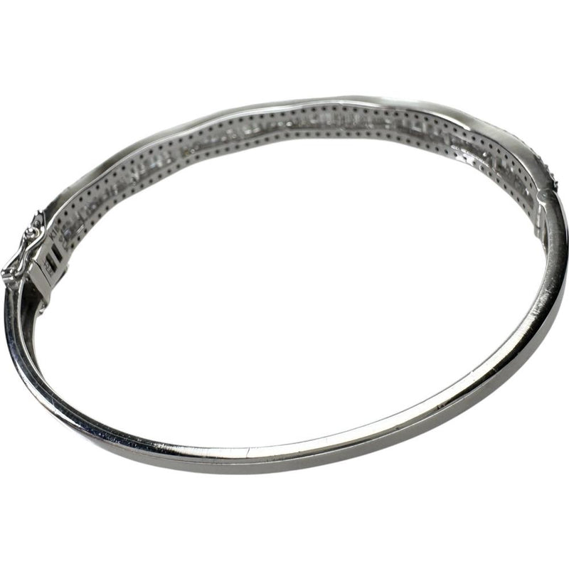 バングル ダイヤモンド 2.82/1.34ct ブレスレット K18WGホワイトゴールド 18金 19.8g 17.5cm レディース
【中古】【真子質店】【NN】




【DKSY】