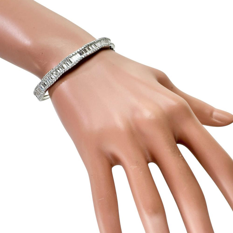 バングル ダイヤモンド 2.82/1.34ct ブレスレット K18WGホワイトゴールド 18金 19.8g 17.5cm レディース
【中古】【真子質店】【NN】




【DKSY】