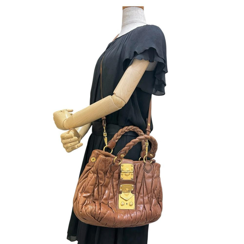【MIUMIU/ミュウミュウ】 マテラッセ 2Wayショルダーバッグ ハンドバッグ レザー ブラウンレザー/ゴールド金具 レディース【中古】【真子質店】【BL】 【TMax】