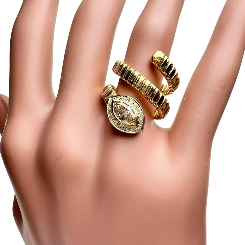 13号 トルネード ダイヤモンド 0.68ct ダイヤモンド 0.10ct リング・指輪 K18ゴールド 18金 8.4g レディース
【中古】【真子質店】【NN】




【IMaTx】