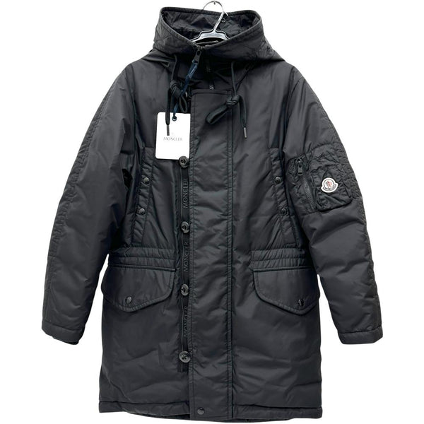 【MONCLER/モンクレール】 G20911C00023 AJA ダウンコート ダウンジャケット 2021年頃 ナイロン/ダウン/フェザー ブラック メンズ【中古】【真子質店】【GD】




【IMaMox】