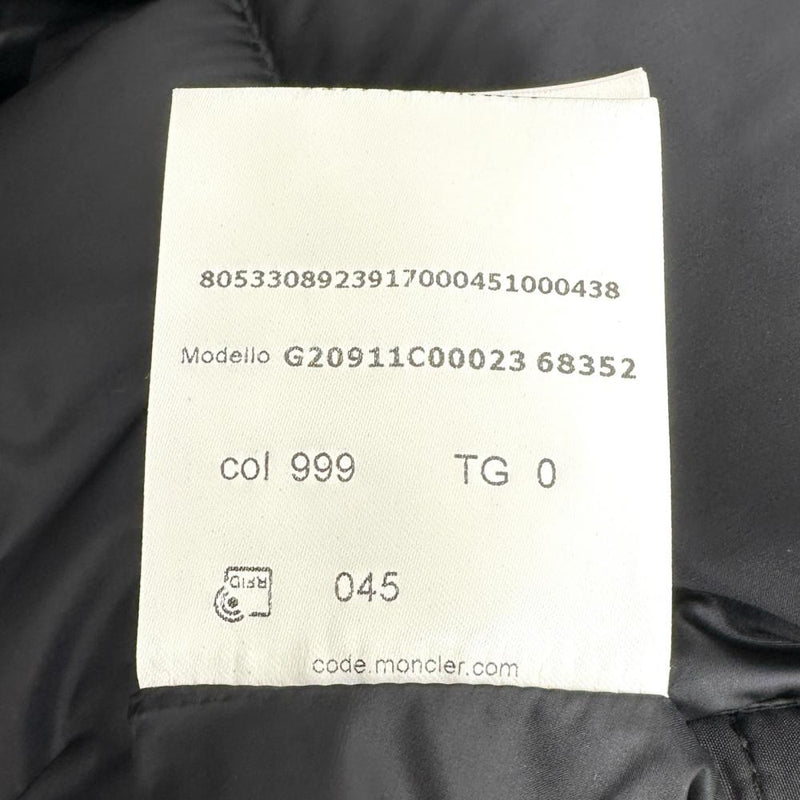 【MONCLER/モンクレール】 G20911C00023 AJA ダウンコート ダウンジャケット 2021年頃 ナイロン/ダウン/フェザー ブラック メンズ【中古】【真子質店】【GD】




【IMaMox】