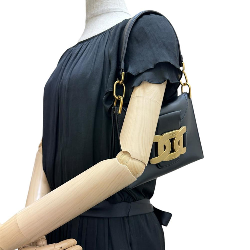 【TOD’S/トッズ】 2WAY チェーンショルダー ショルダーバッグ レザー ブラック/ゴールド金具 レディース【中古】【真子質店】【BL】 【MoMax】