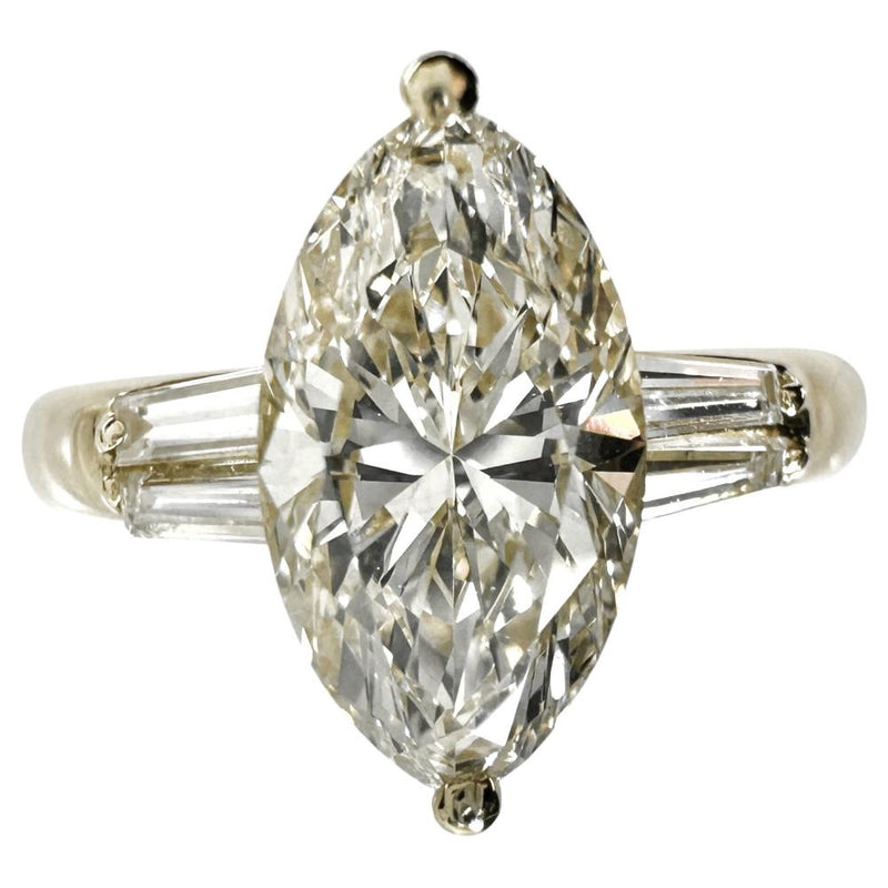 9号 メインダイヤモンド(ベリーライトイエロー/VS2） 1.546ct サブダイヤモンド 0.38ct リング・指輪 K18ゴールド 18金 3.3g レディース
【中古】【真子質店】【NN】




【TMiYx】