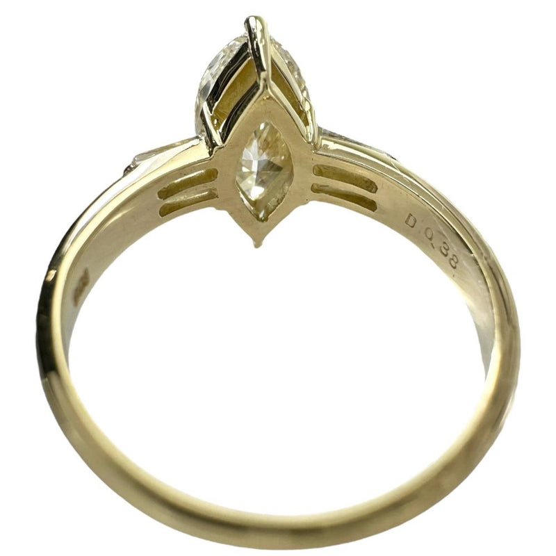 9号 メインダイヤモンド(ベリーライトイエロー/VS2） 1.546ct サブダイヤモンド 0.38ct リング・指輪 K18ゴールド 18金 3.3g レディース
【中古】【真子質店】【NN】




【TMiYx】