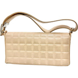 【CHANEL/シャネル】 チョコバー ワンショルダー ショルダーバッグ レザー ベージュ/シルバー金具 レディース【中古】【真子質店】【BL】 【Sxx】