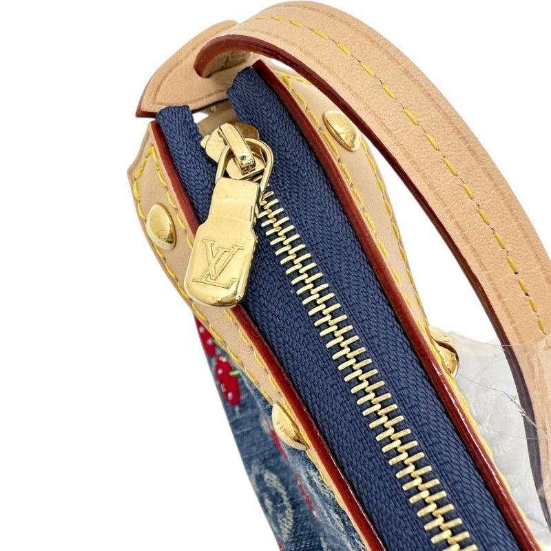 【LOUIS VUITTON/ルイ・ヴィトン】 M13994 LV×村上隆 ポシェット・アクセソワ―ル ホワイト ハンドバッグ モノグラムデニム ブルー レディース【中古】【真子質店】【BL】




【MaMoxx】
【ex】