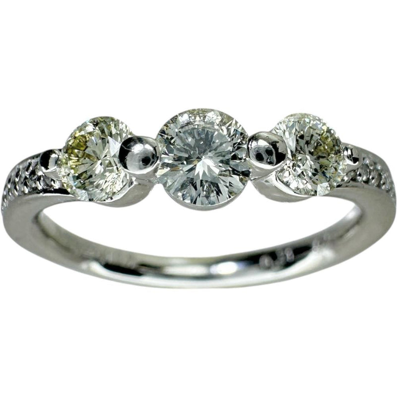 10号 ダイヤモンド 0.31ct ダイヤモンド 0.197ct ダイヤモンド 0.07ct リング・指輪 Pt900プラチナ 3.6g レディース
【中古】【真子質店】【NN】




【MaSY】